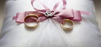 Per degli sposi spiritosi e autoironici. Le Piu Belle Frasi Per Gli Auguri Di Matrimonio 2020 Frasi Celebri It