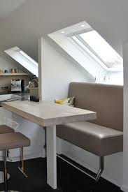 #bank #hochbank #küche #schönersitzen #essplatz #weißundholz #holzliebe #interior #interiordesign #livingroom #whiteliving #hygge #cozyhome. Tische Stuhle Banke Klocke Gmbh