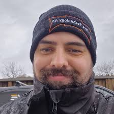 🖥️ Konkurranse 🖥️ Ta innersvingen på dine venner med hjelp av denne  månedens gamingdeal! Har du lyst til å vinne skjermen? Alt du trenger er å  kommentere med en skjerm (🖥️) under,