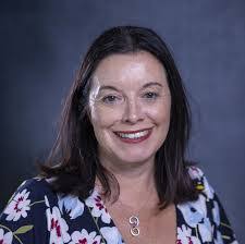 Deborah Braddock's Instagram, Twitter & Facebook