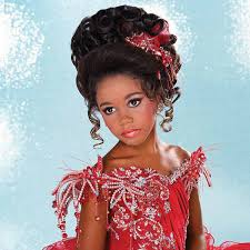 High Glitz The Extravagant World Of Child Beauty Pageants Kids Hairstyles Pageant Hair Little Girl Hairstyles