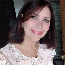 Doris Cisneros's Instagram, Twitter & Facebook