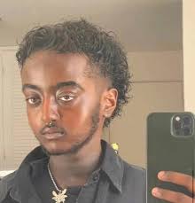 The way nurses from Levy mwanawasa hospital walk as if they can download  oxygen 😭