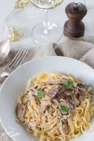 Tagliatelles Sauce A La Creme Et Aux Champignons La Cuisine D Adeline Recette Tagliatelles Sauce A La Creme Tagliatelles Recette