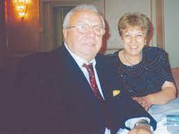 Rămâne acolo, undeva în suflet, în unele situaţii lasă urme Alexandru Arsinel Chinuit De Varsta Azi Implineste 80 De Ani
