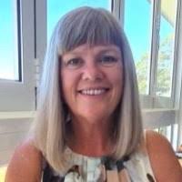 60+ "Lynne Day" profiles