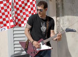 Slaven bilic has been sacked by west ham after a poor start to the season with the hammers in west ham's boss slaven bilic is expected to learn whether he will remain in a job later today with. Watch New West Ham Manager Slaven Bilic S Rock Band Side Project London Evening Standard Evening Standard