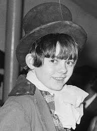 Jack Wild & Mark Lester in "Oliver!"(1968). Wild received an Oscar  nomination for Best Supporting Actor as the Artful Dodger. The photo is  signed by Lester and is from my personal collection🤍🖤