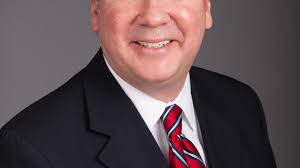 Eye doctor helps develop method to reshape cornea