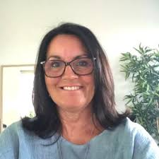 Mae Kerr (@maekerr59)