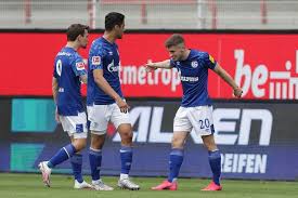 Follow the results of the match 1. Union Berlin Vs Schalke 04 Tuan Rumah Mesti Puas Bagi Poin Halaman All Kompas Com