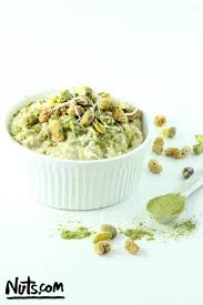 Healthy Moringa Oatmeal Recipe Gluten Free Vegan The Nutty Scoop From Nuts Com Recipe Moringa Recipes Recipes Eat