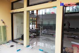 Kusen aluminium ini juga tersedia dalam berbagai merek. Kusen Aluminium Toko Kaca Aluminium Depok Jaya Makmur Glass