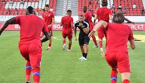 Der fc sion wurde im jahr 1909 von robert gilliard gegründet. Beim Fc Sion Bahnen Sich Grosse Probleme Mit Spielervertragen An