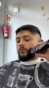 Jonathan Erik Barber