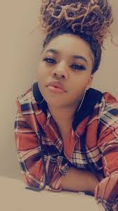 Shannon Eason's Instagram, Twitter & Facebook