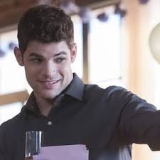 Supergirl Season 5 Is Bringing Jeremy Jordan's Winn Back, But For How Long? 