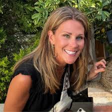 Arenal or La Fortuna free hot springs, hanging bridges, trails?