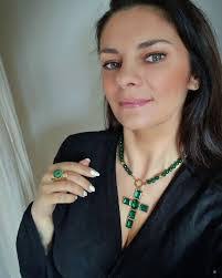 Crystal Steen's Instagram, Twitter & Facebook