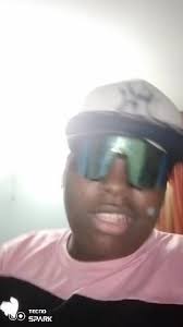 Háblale claro 🗣️🌚