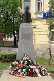 During world war ii, she was part of the gray ranks, which led to her being awarded the cross of valour for her efforts. Nowy Sacz Oficjalna Strona Miasta Wydarzenia