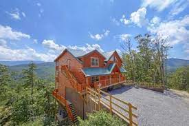 Our pigeon forge cabins are waiting for you! Luxury Cabin Rentals In Pigeon Forge Gatlinburg Cabins Usa Gatlinburg