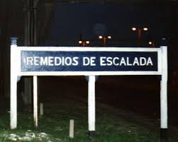 images?q=tbn:ANd9GcRkW7VrUb7BS4exDkxhNfuQTxM_un5WnChxwA&s