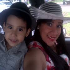 VANESSA CORREA (@vanessacorrea12)