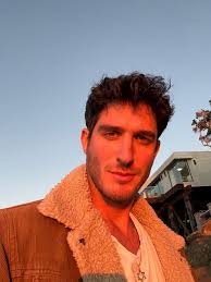 Zach Ross (@zicksworld) • Instagram photos and videos