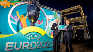Het ek 2020 speelt zich af in elf verschillende steden, dus ook in elf verschillende stadions. Openingswedstrijd Ek 2020 Niet In Amsterdam Het Parool