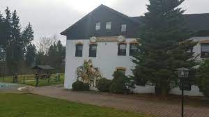 Dann ehren sie haus fürstenberg mit einem besuch in unserer gemütlichen atmosphäre. Haus Furstenberg Grunhain Beierfeld Restaurant Bewertungen Telefonnummer Fotos Tripadvisor