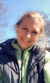 Pamela Lapp's Instagram, Twitter & Facebook