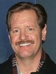 Darlene Mohr's Instagram, Twitter & Facebook