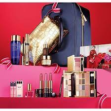 Estee Lauder 2014 Blockbuster Luxe Color New Limited Edition Makeup Skincare Gift Set Be Sure To Che Skincare Gift Set Perfect Christmas Gifts Estee Lauder