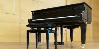 Alat musik ini memiliki suara dan nada yang khas di telinga sehingga dapat membuat otak menjadi lebih rileks dan tenang. Jenis Jenis Alat Musik Berdasarkan Cara Memainkannya Perlu Diketahui Merdeka Com