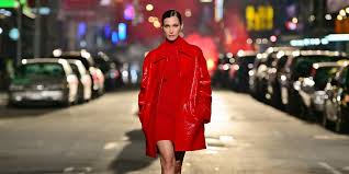 Bella hadid was among a large group of people who joined the new york rally in support of palestine as conflict continues to tear through the region. Ej3ruik2guvbpm