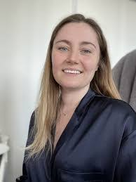 Savannah Sewell's Instagram, Twitter & Facebook