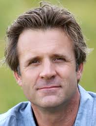 About — Michael McCullough