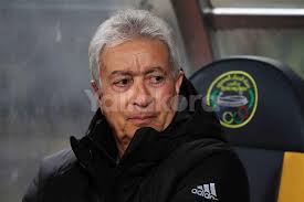 أؤكد أن عمرو الكومي قد قام بجرائم مماثلة كثيرة من قبل مع خالد، عمر، أحمد طولان (ابن حلمي طولان مدرب الزمالك السابق)، سيداوي، وعمرو حسين (الشيطان الصغير). Ø·ÙˆÙ„Ø§Ù† ÙƒØ§Ø±ØªÙŠØ±ÙˆÙ† ÙƒØ§Ù† Ù…Ø­Ù‚ Ø§ Ø¨Ø´Ø£Ù† Ø§Ù„Ø¯ÙˆØ±ÙŠ ÙŠÙ„Ø§ÙƒÙˆØ±Ø©