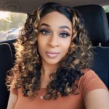 Thalia Wilkinson's Instagram, Twitter & Facebook