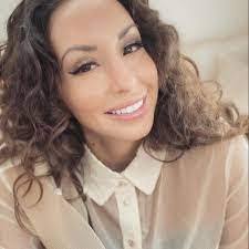 Donna Cuccio's Instagram, Twitter & Facebook