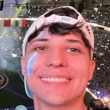 Rodrigo Ponce's Instagram, Twitter & Facebook