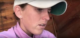 Elisa Wallace's Instagram, Twitter & Facebook