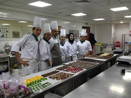Chocolate Workshop At The Royal Academy Of Culinary Arts In Switzerland Culinary Arts Culinary School Chocolate Shop