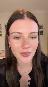 Scarlett Oliver's Instagram, Twitter & Facebook