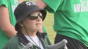 Maine field hockey coach diagnosed with cancer gets 400th career win