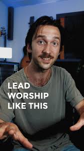 Here’s your wake up call worship leaders!!📞 it’s time to step into the  heart of worship!