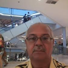 Atacante do Maringá invade entrevista do Operário-PR e grita: "Fala que foi  roubado"