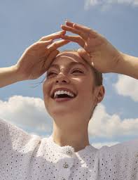 Hannah Dodd lights up the screen