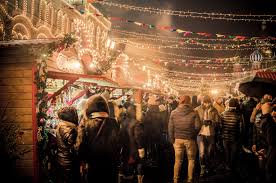 Vendor booths are available for $25 with electricity (14 available along the wall) or $20 without electricity (12 available in the center). Leavenworth Christmas Lighting Leavenworth Milbrandtvineyards Com